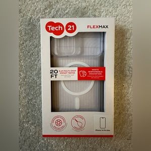 Tech 21 FlexMax for IPhone MagSafe Compatible